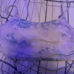 Hollister size medium